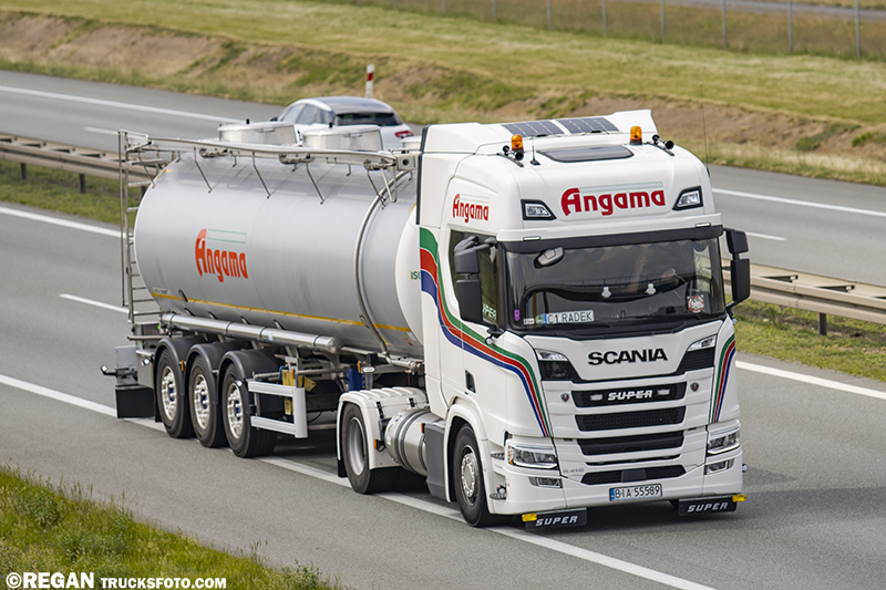 Scania R410 LNG - Angama.jpg