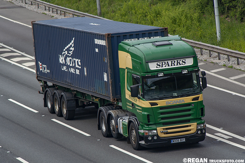 Scania R480 - Sparks.jpg