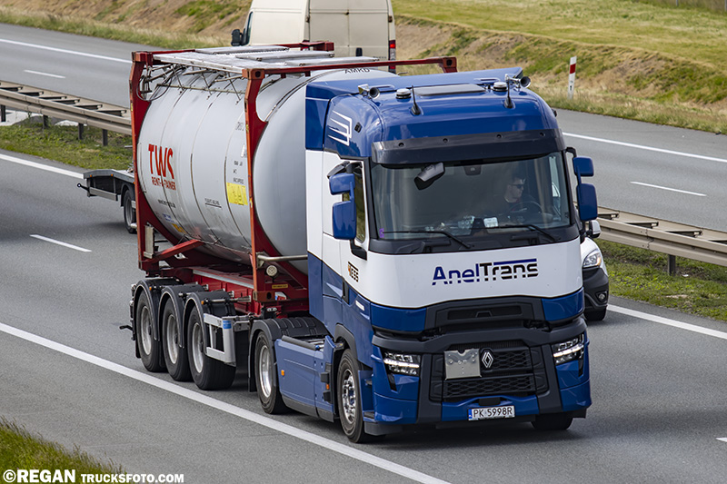 Renault range T Evolution - Anel Trans.jpg