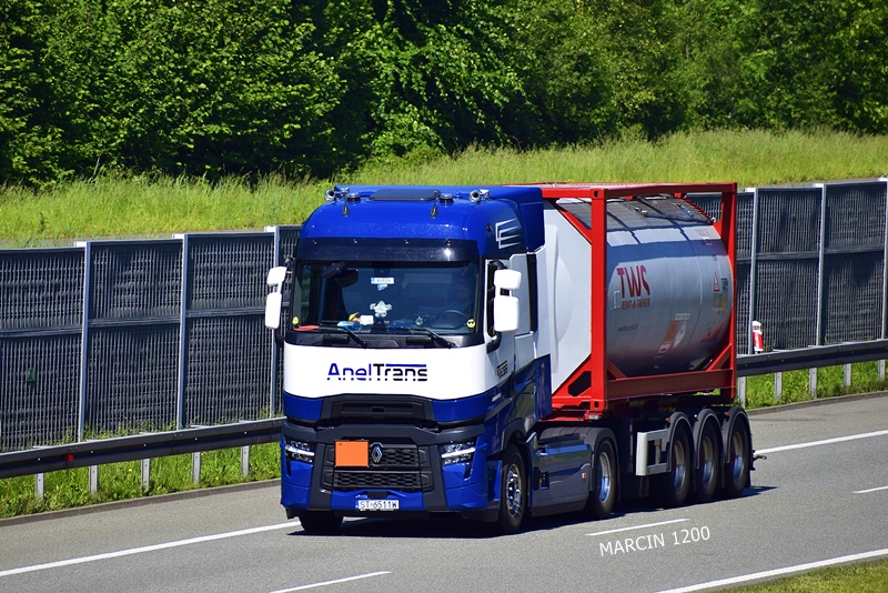 _DSC3588-crop-Renault Range T Evolution - Anel Trans.JPG