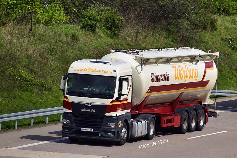 _DSC1789 WERFRING-crop-MAN TGX II.JPG