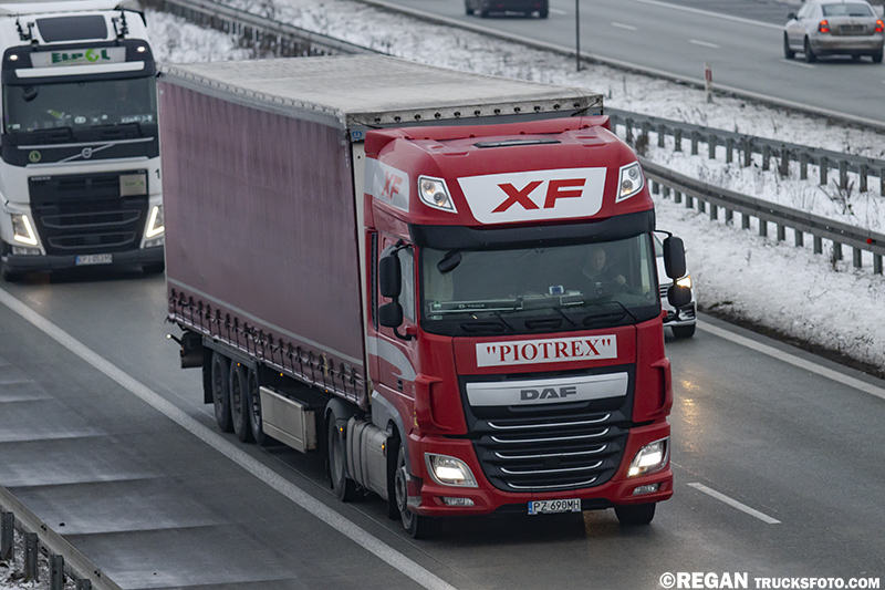 DAF XF - Piotrex.jpg