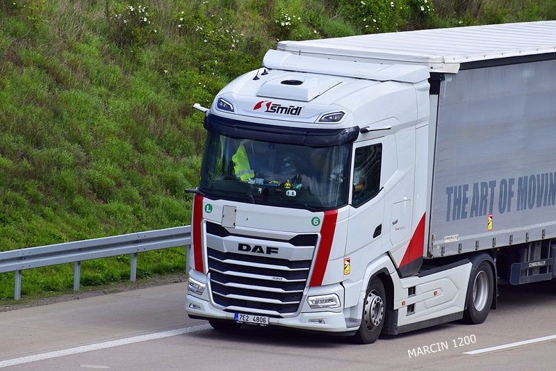 _DSC1683 SMIDL-crop-DAF XG.JPG