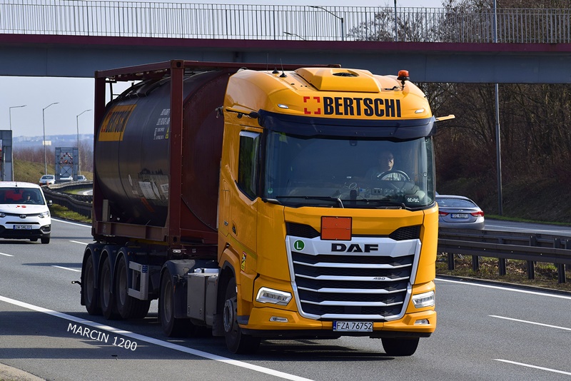 _DSC0035-crop-DAF-XF-450-Bertschi.JPG