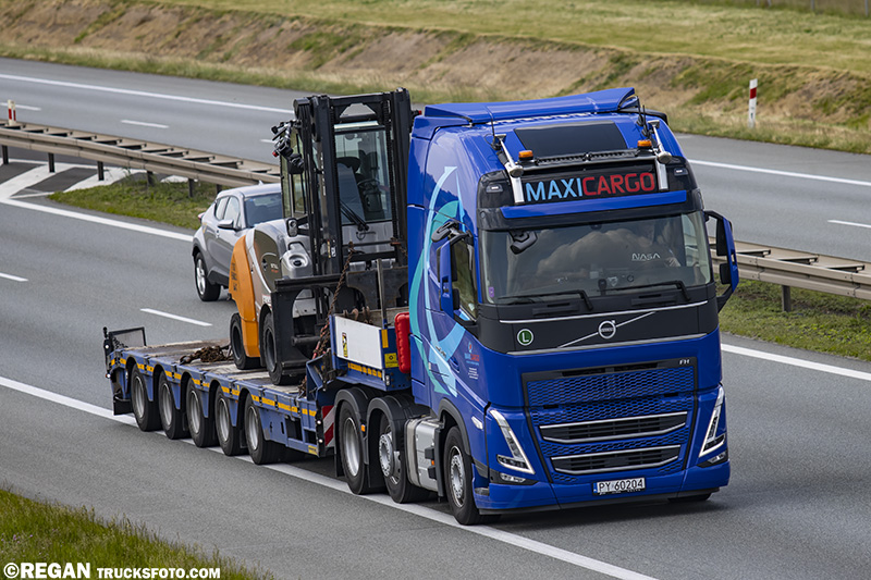Volvo FH5 - Maxi Cargo.jpg
