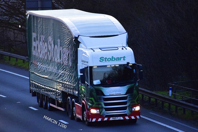 _DSC9883-crop-Eddie Stobart-SCANIA R 450.JPG
