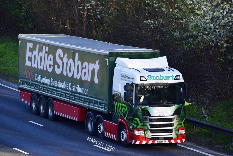 _DSC9944-crop-Eddie Stobart-SCANIA R 450.JPG