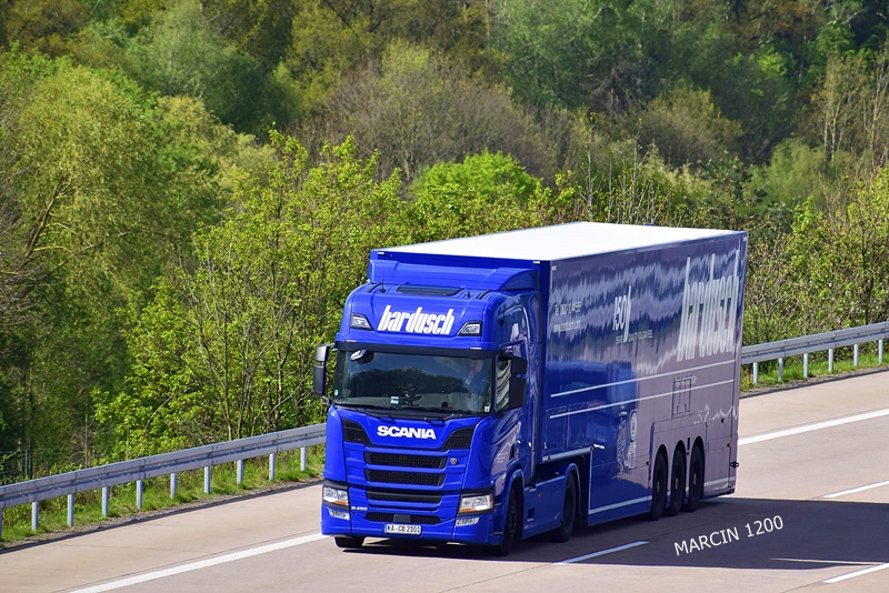 _DSC2712 BARDUSCH-crop-SCANIA R NG.JPG