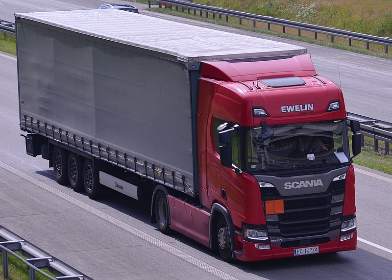 ewelin transport 1.JPG