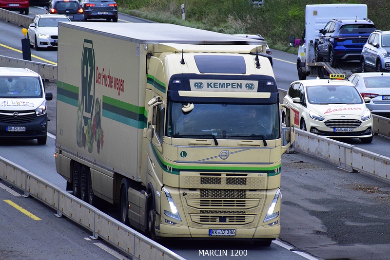 _DSC8303-crop-AZ KEMPEN-VOLVO FH V.JPG