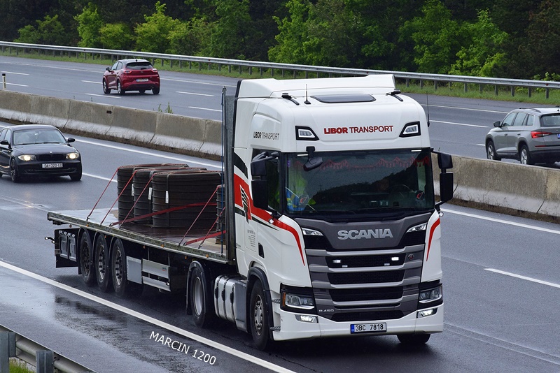 _DSC2961 LIBOR-crop-SCANIA R450 NG.JPG