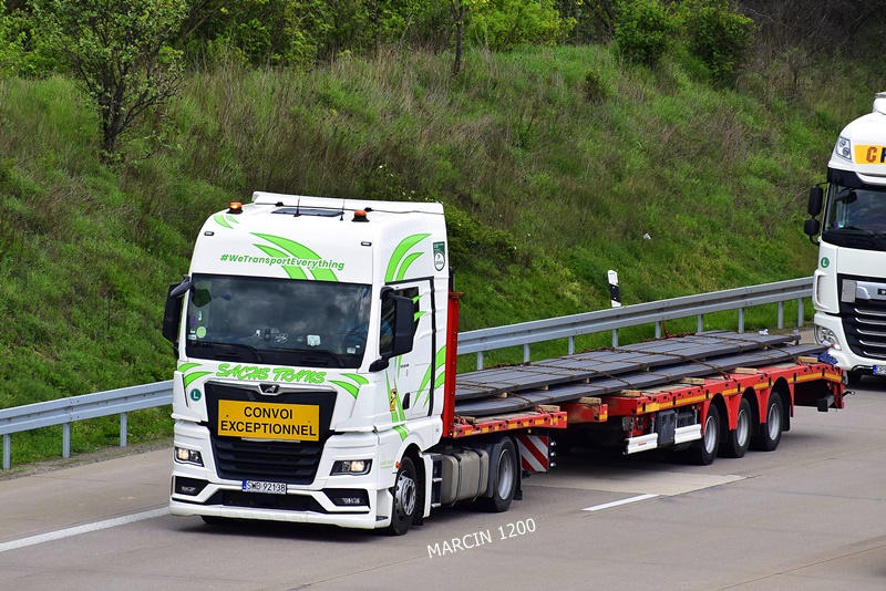 _DSC2068 SACHS TRANS-crop-MAN TGX II.JPG