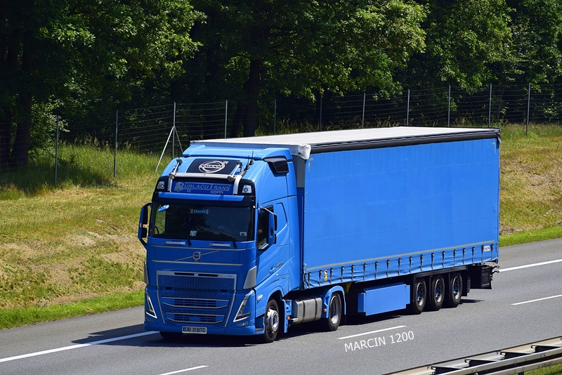 _DSC5105-crop-Burlacu Trans-VOLVO FH V.JPG