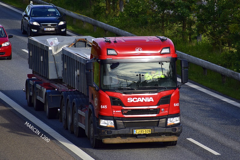 _DSC4306 HCS-crop-SCANIA P450 XT.JPG