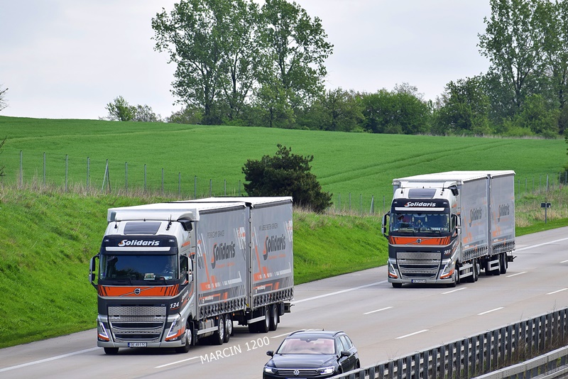 _DSC1382 SOLIDARIS-crop-VOLVO FH V.JPG
