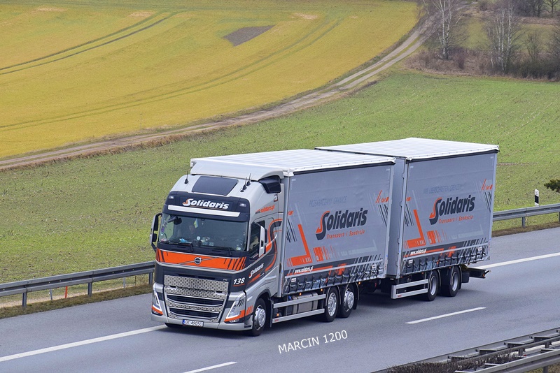_DSC9758 SOLIDARIS-crop-VOLVO FH V.JPG