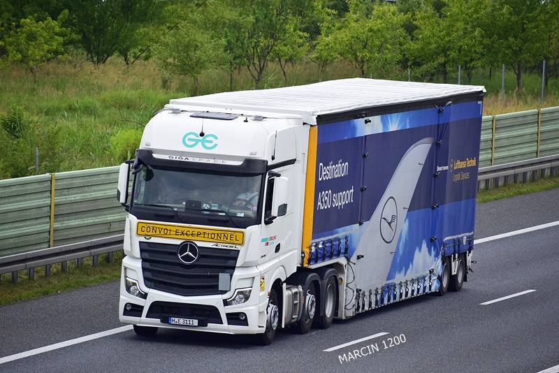 _DSC5185-crop-EBELING-Mercedes-Benz ActrosL MP5.JPG