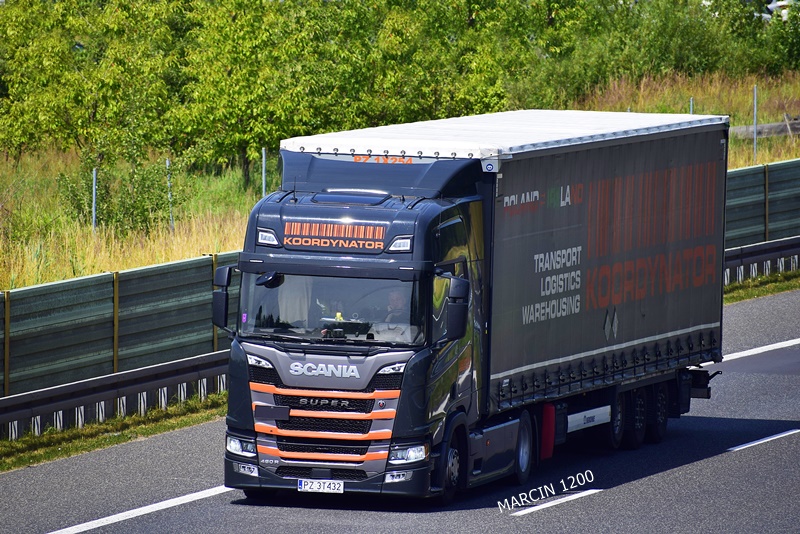 _DSC5157-crop-Koordynator-SCANIA R460 SUPER.JPG