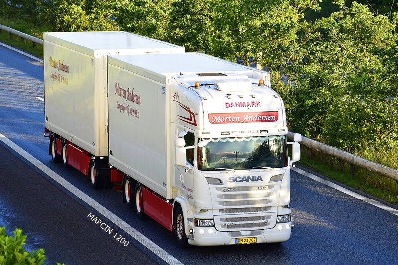 _DSC4153 MORTEN ANDERSEN-crop-SCANIA R730 V8.JPG