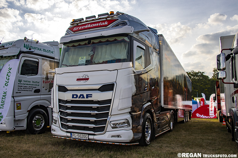 DAF XG - Grześkowiak.jpg