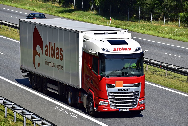 _DSC5922-crop-ALBLAS-DAF XG.JPG
