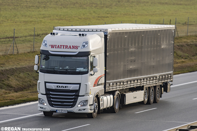 DAF XF - Wiattrans.jpg