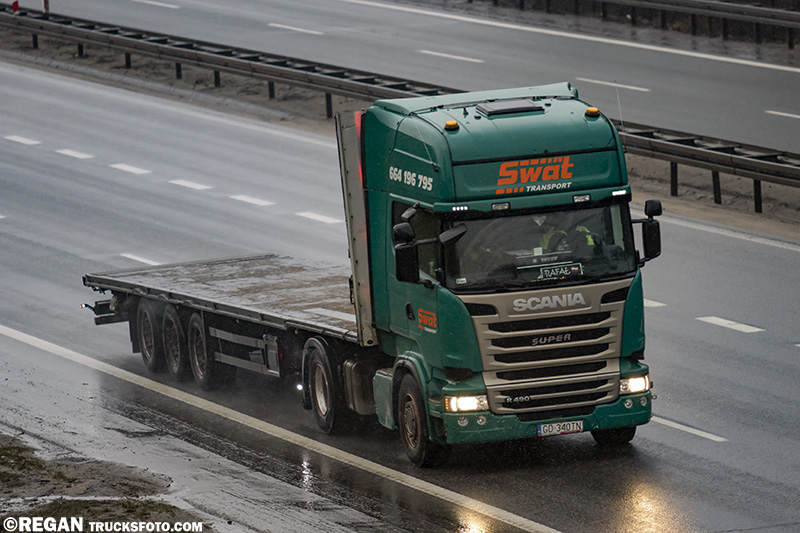 Scania R490 - Swat.jpg