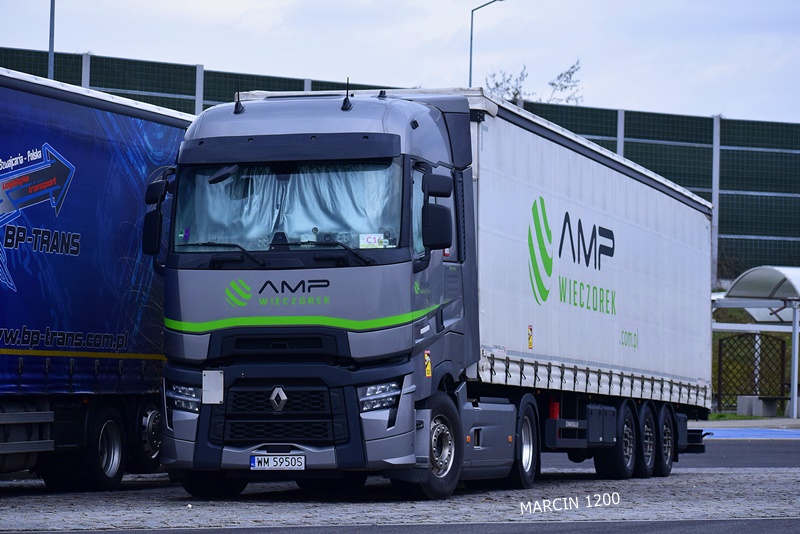 _DSC0396-crop-AMP Wieczorek-Renault Range T Evo.JPG