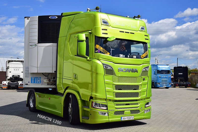 _DSC6292-crop-Martin Pakos-SCANIA S530 V8.JPG