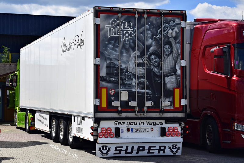 _DSC6286-crop-Martin Pakos-SCANIA S530 V8-OVER THE TOP.JPG