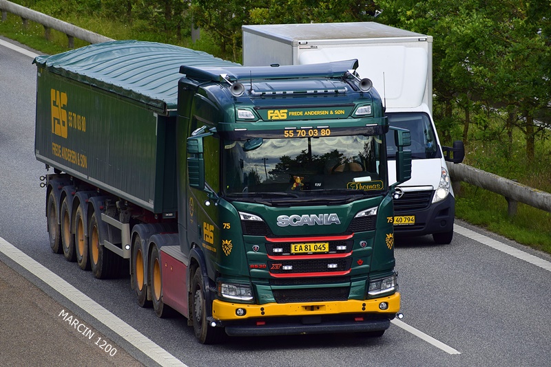 _DSC4422 FAS-crop-SCANIA R530 V8 XT.JPG