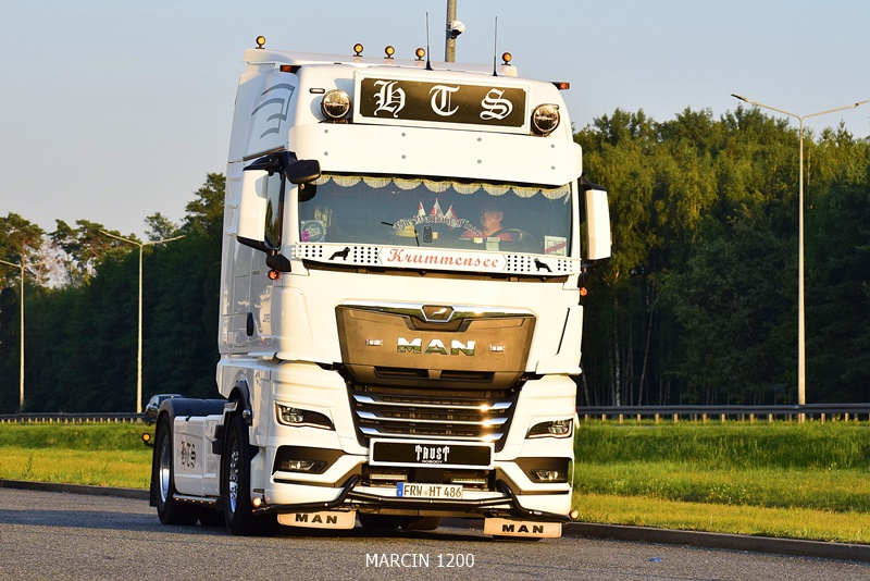 _DSC5647-crop-HTS-MAN TGX II.JPG