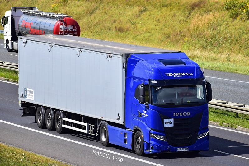 _DSC6097-crop-OMEGA PILZNO-IVECO S WAY.JPG