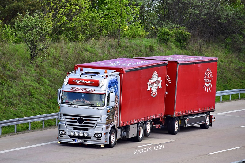 _DSC1739 ECKHARD MILDE-crop-Mercedes-Benz Actros MP2.JPG