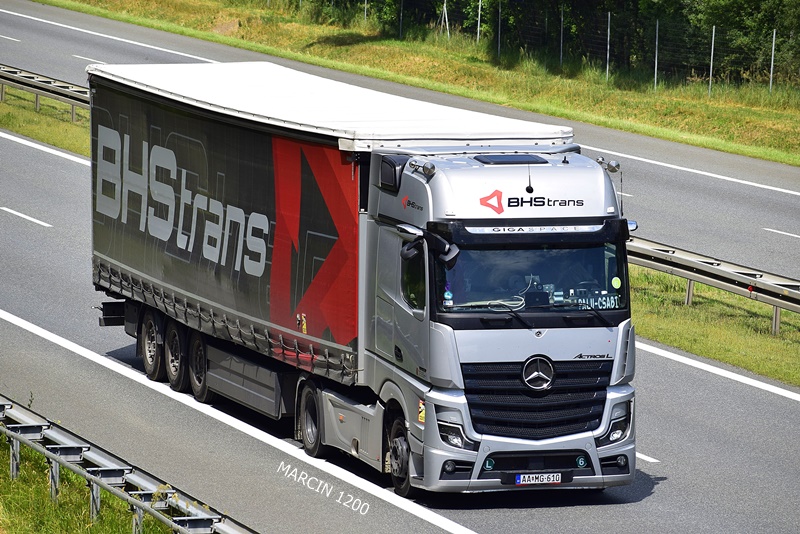 _DSC5047-crop-BHS Trans-Mercedes-Benz ActrosL MP5.JPG