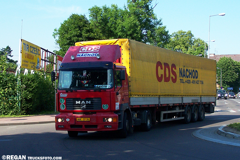 MAN F2000 - CDS Nachod.jpg