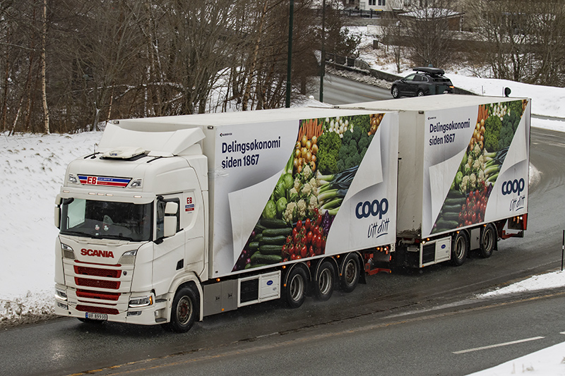 Scania R540 - EB Elias Breivik Coop.jpg