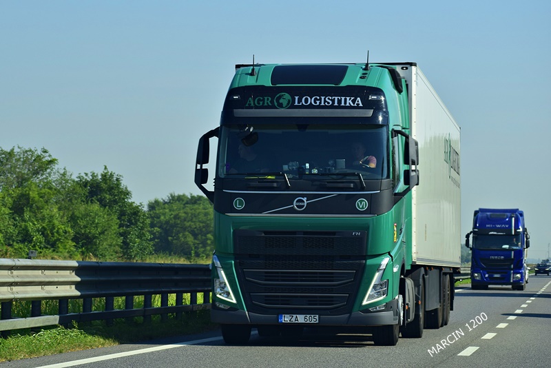 _DSC6447-crop-AGRO LOGISTIKA-crop-VOLVO FH V.JPG