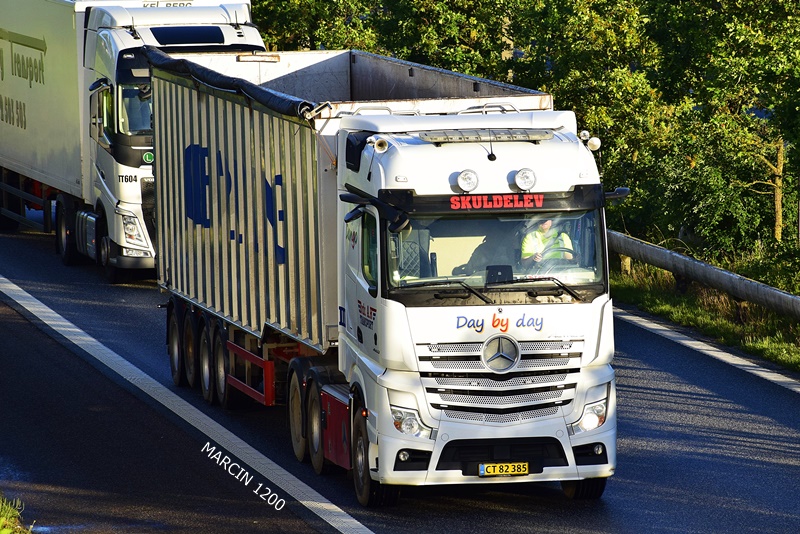 _DSC4184 BRDR. A.R TRANSPORT-crop- Mercedes-Benz Actros MP5.JPG