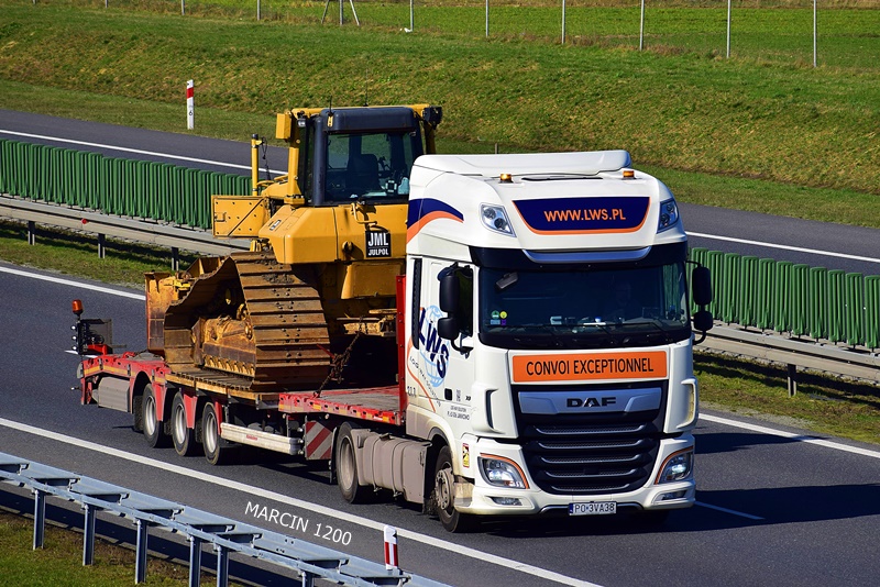 _DSC0239-crop-LWS-DAF XF 106 II.JPG