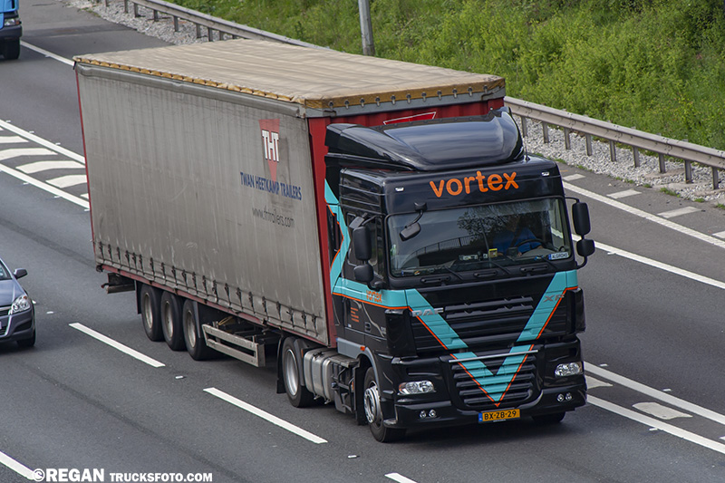 DAF XF105 - Vortex.jpg