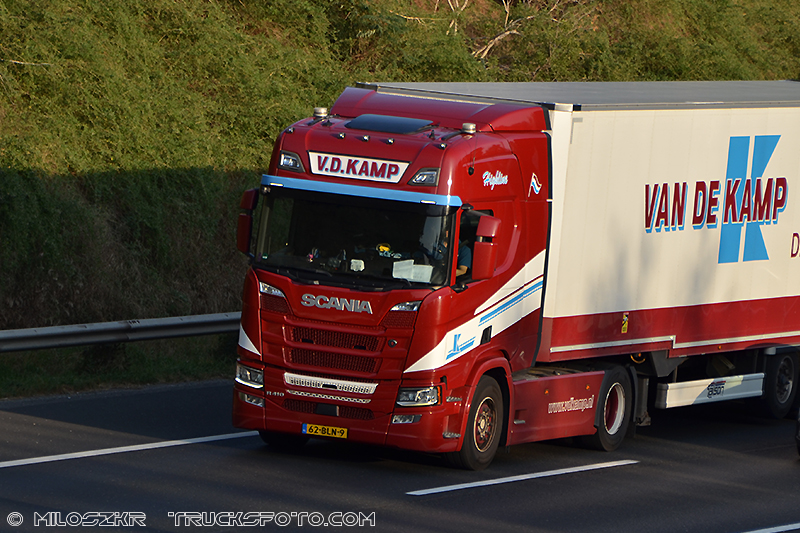 Scania R410_VD Kamp_1488.JPG