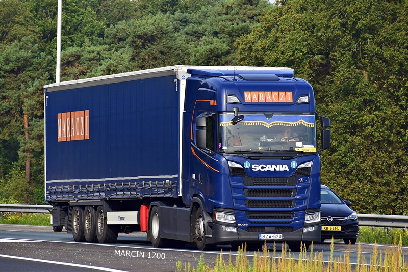 _DSC8232-crop-Maráczi Trans-SCANIA S500.JPG