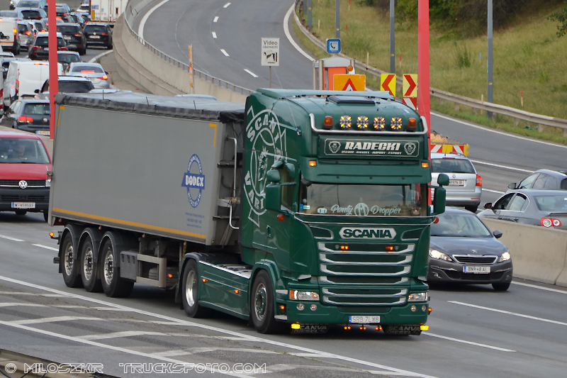 Scania R Streamline Topline._Radecki_1825.JPG