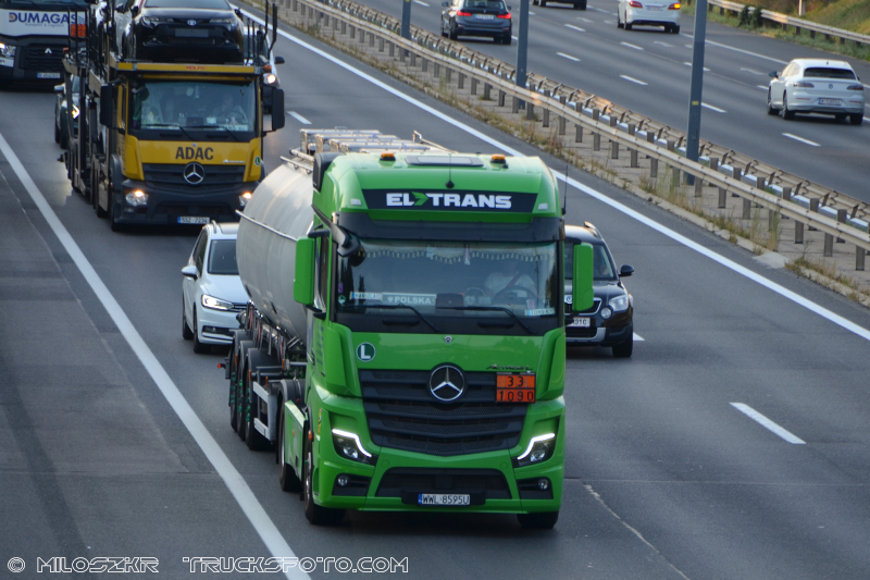 Mercedes Benz Actros MP4_El-Trans_1548.JPG