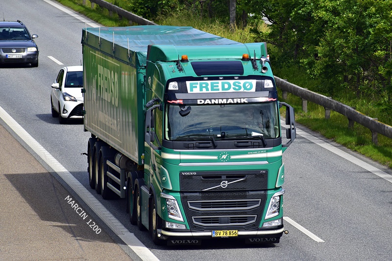 _DSC4949 FREDSO-crop-VOLVO FH IV.JPG