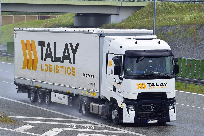 _DSC5797-crop-TALAY-crop-RENAULT RANGE-T.JPG