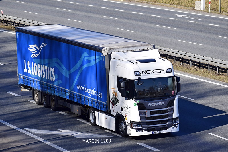 _DSC3086-crop-NOKER-SCANIA R450 NG.JPG