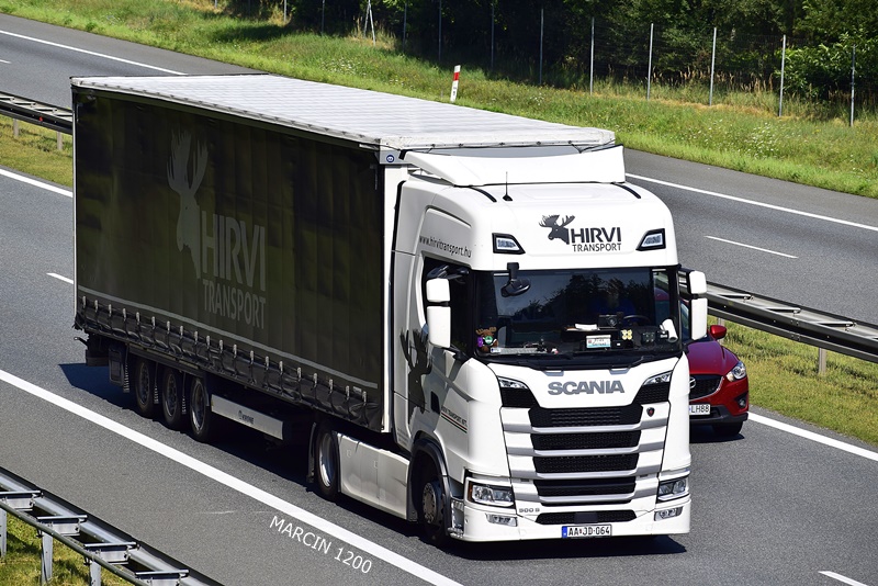 _DSC5936-crop-Hirvi Transport-SCANIA S500 NG.JPG
