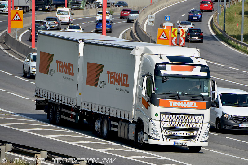 Volvo FH5_Temmel_1901.JPG